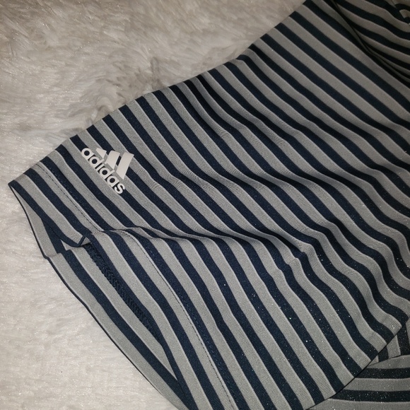 Men's Adidas 2XL Polo - Picture 2 of 2